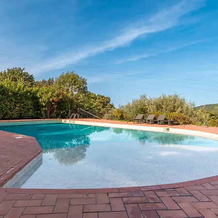 Borgo Toniasole Villa *